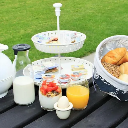 Frühstückspension Beach&bos 4*