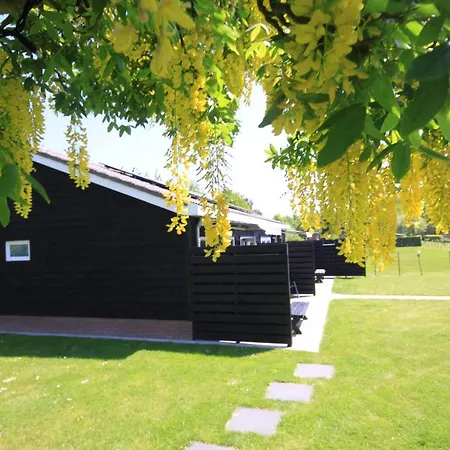 Beach&bos B&B 우스트부르네